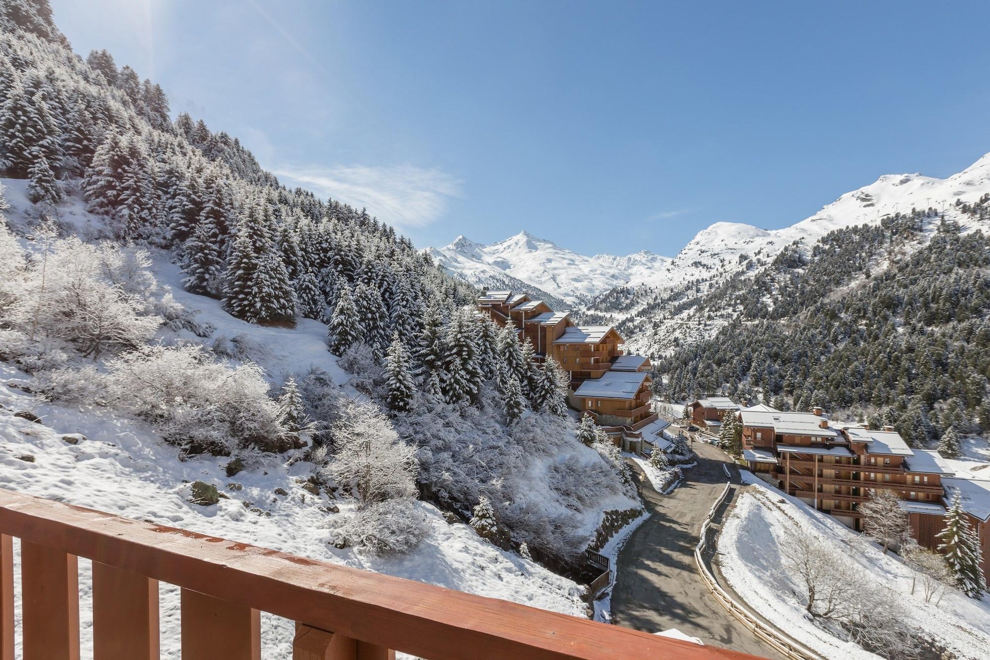 Residence Pierre & Vacances Premium Les Crets Les Allues ภายนอก รูปภาพ
