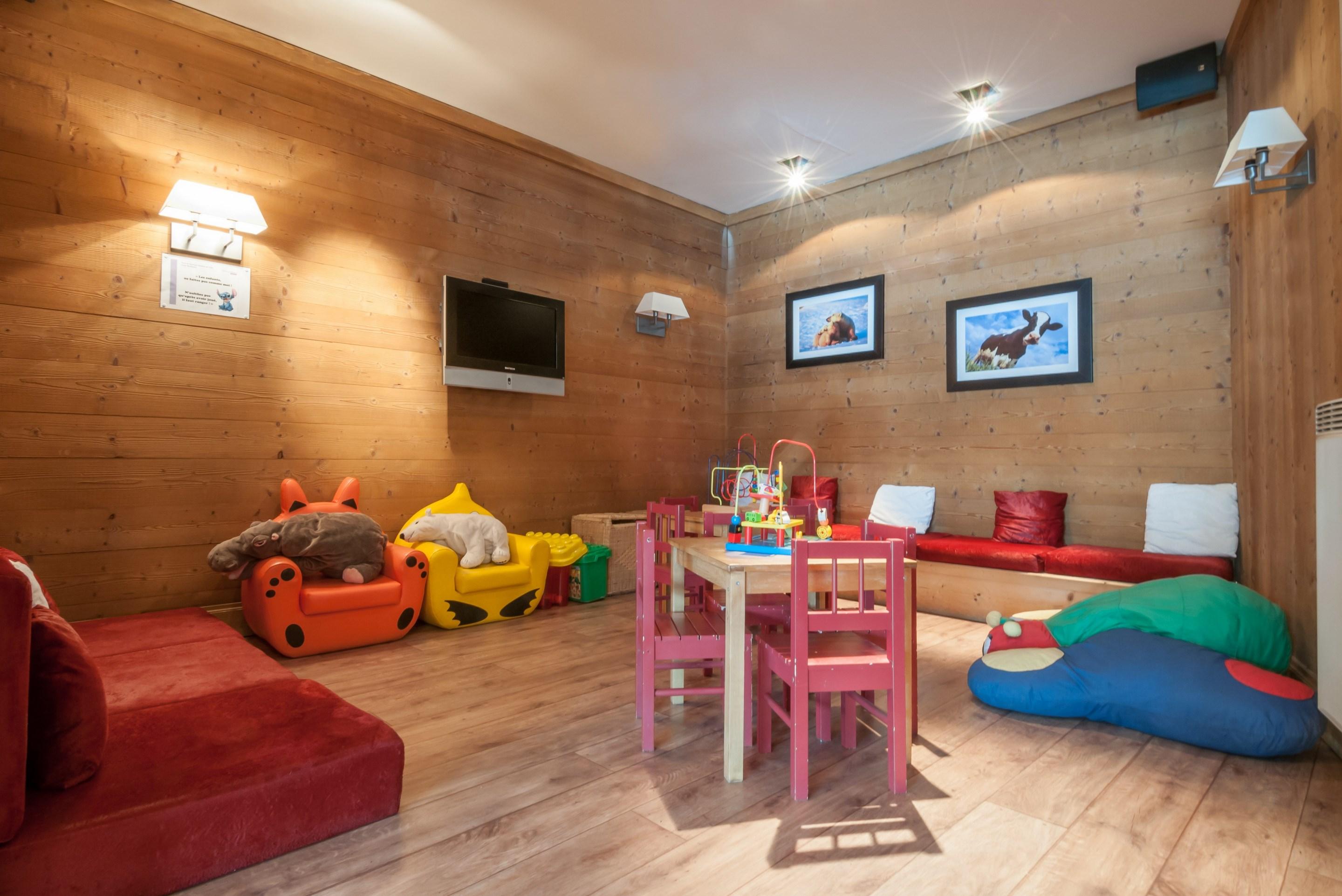 Residence Pierre & Vacances Premium Les Crets Les Allues ภายนอก รูปภาพ