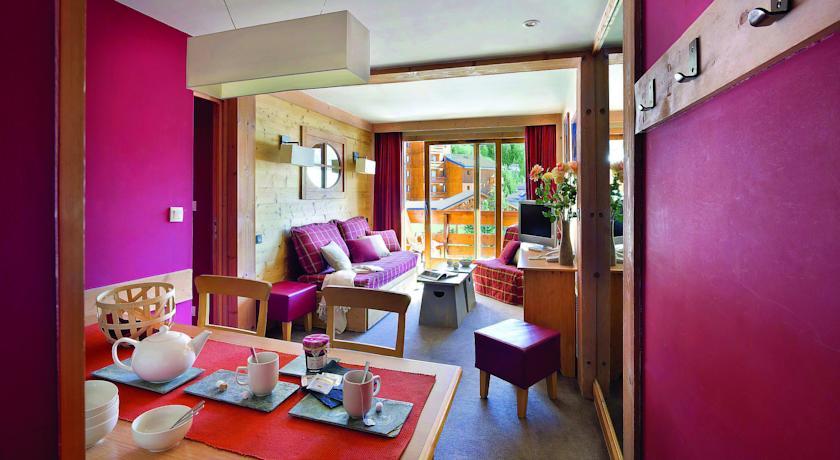 Residence Pierre & Vacances Premium Les Crets Les Allues ภายนอก รูปภาพ